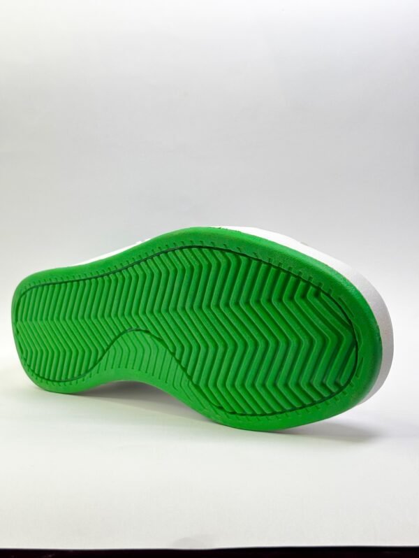 Adidas Lego - Image 3