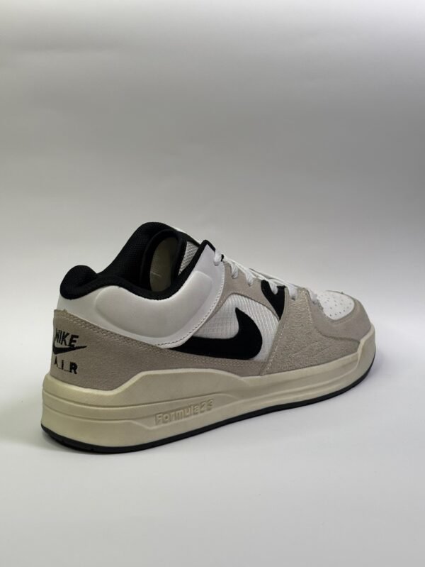 Nike Ino - Image 2
