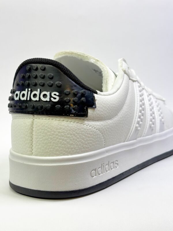 Adidas Lego - Image 5