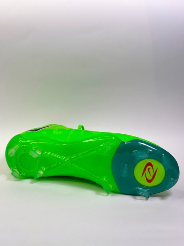 Nike football Green - Image 2