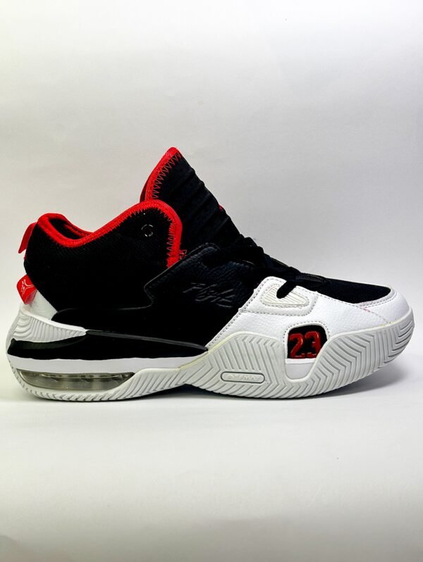 AIR JORDAN
