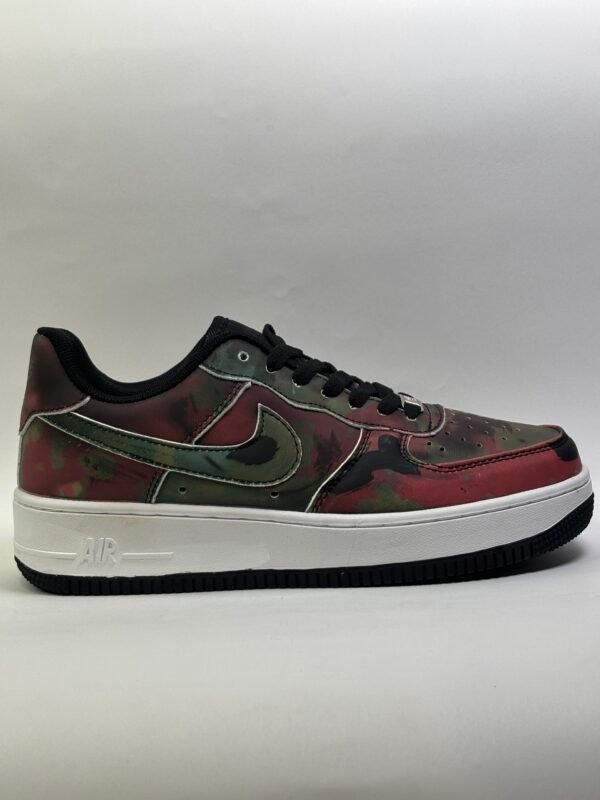 NIKE MAGIC