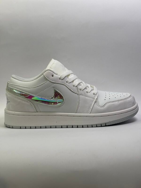 AIR JORDAN