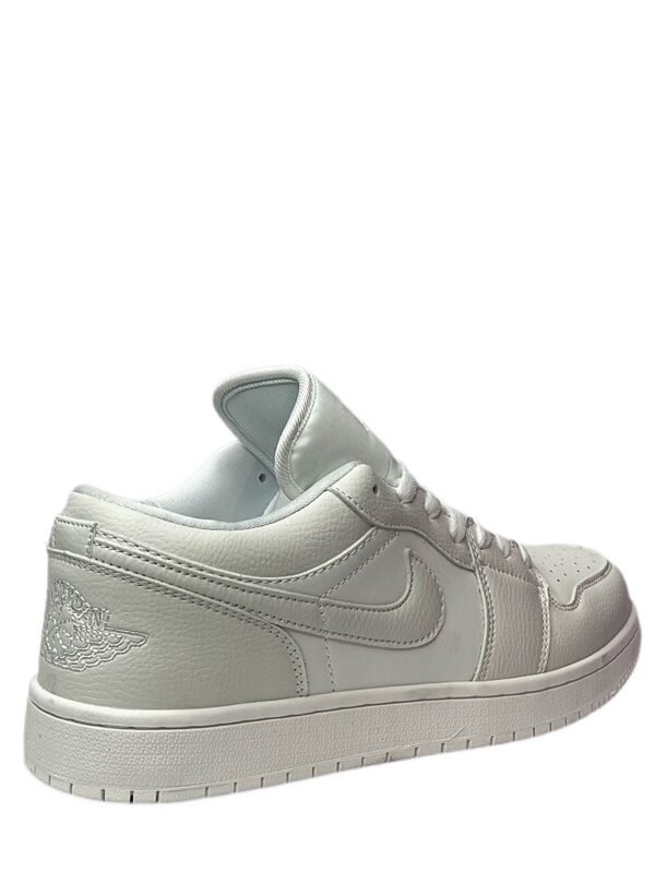 Nike - Image 2
