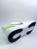NIKE ZOOM