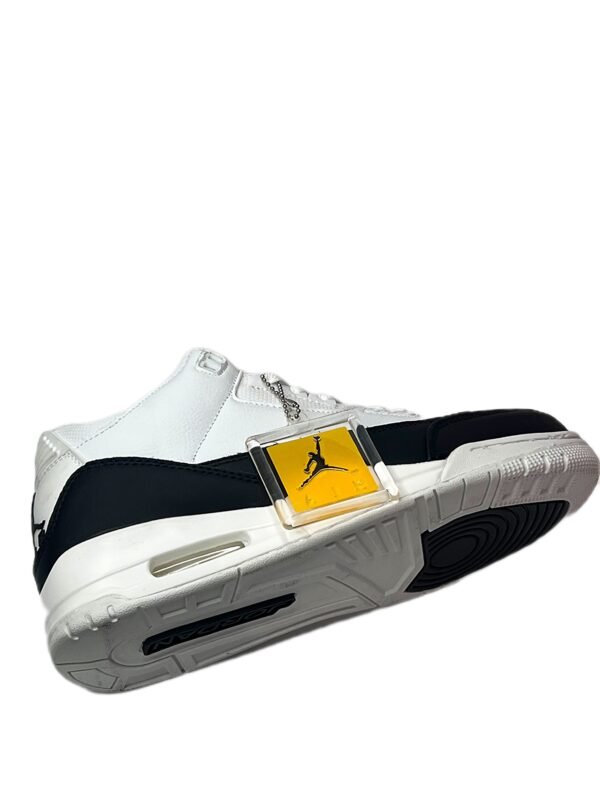Air Jordan - Image 3