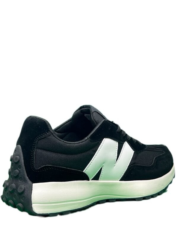 New Balance - Image 3