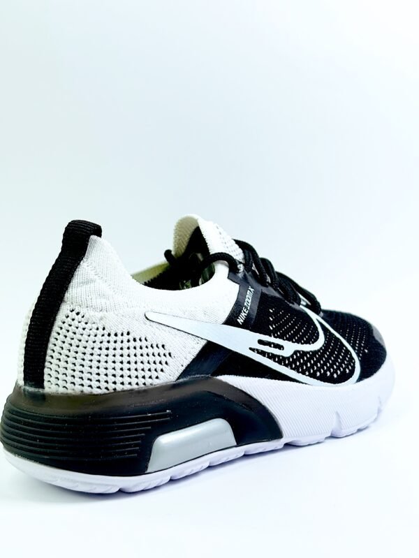 NIKE X - Image 2