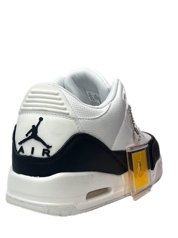 Air Jordan - Image 2