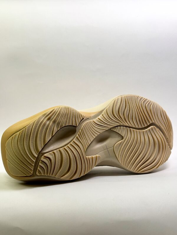 NEW BALANCE - Image 6