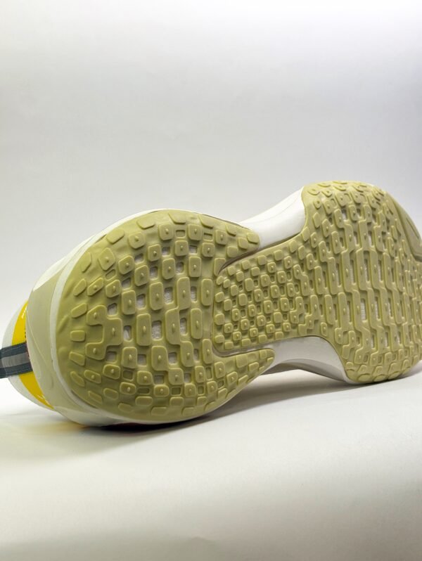NIKE ZOOM X - Image 3