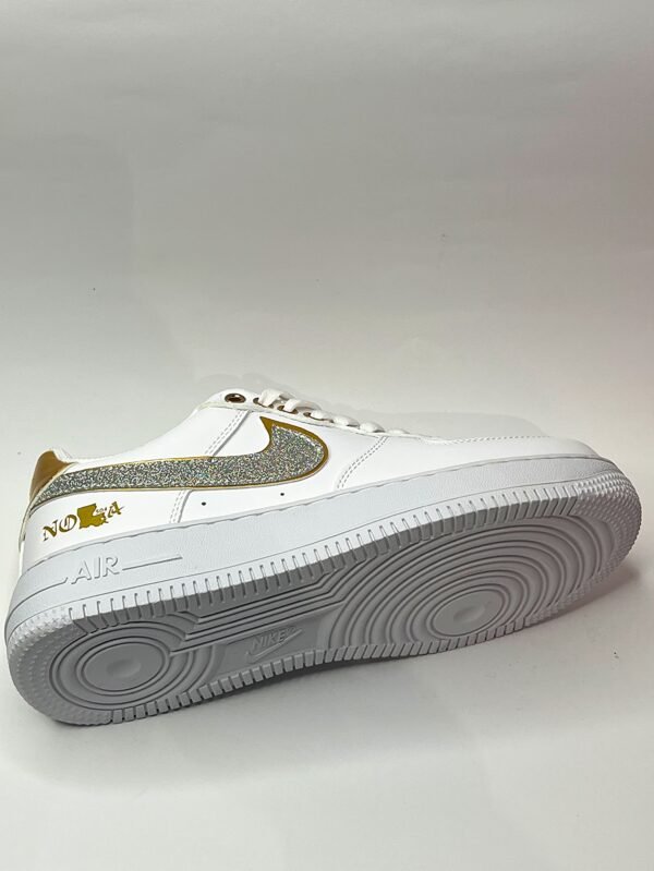 Nike Bling - Image 3